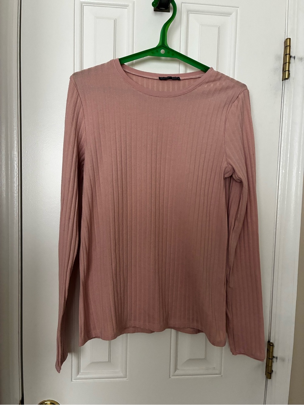 Zara women’s long sleeve crewneck top